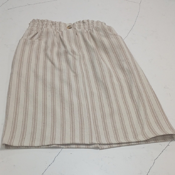 Striped Beige Skirt - Picture 1 of 11